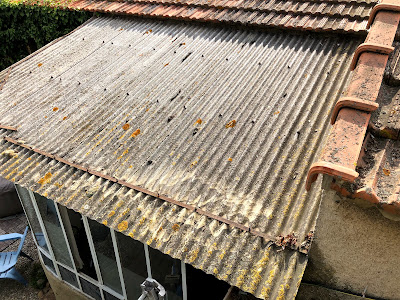 Couvreur Avignon - L'N Couverture: Rénovation - Réparation - Nettoyage toiture - Travaux zinguerie Artisan Gard 30 à Les Angles