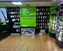 Cell Phones Universe - Photo 4 - Car repair in Miami, FL, Miami