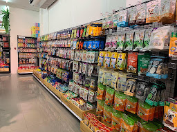 ร้านอาหารสัตว์ ช็อคกาดูฟ ChocaDoof Pet Shop ปั๊มบางจาก เทพารักษ์ กม.11