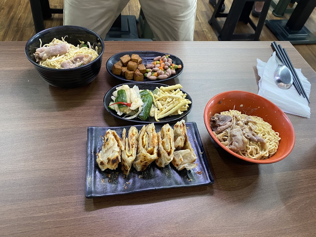 錢進撈撈麵 的照片