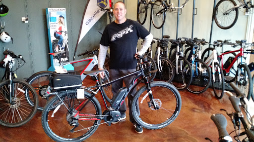 Bicycle Store «The eBike Store, Inc», reviews and photos, 809 N Rosa Parks Way, Portland, OR 97217, USA