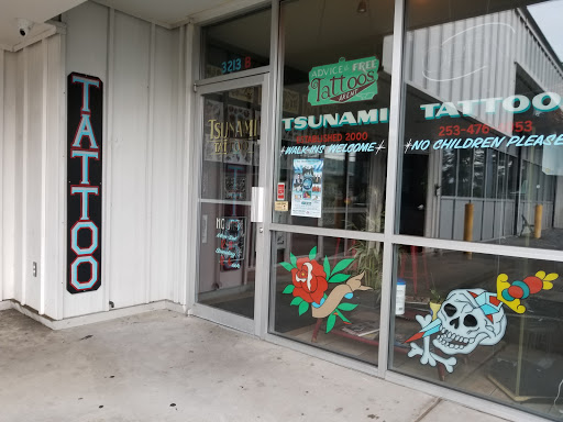 Tattoo Shop «Tsunami Tattoo», reviews and photos, 3213 S 38th St B, Tacoma, WA 98409, USA