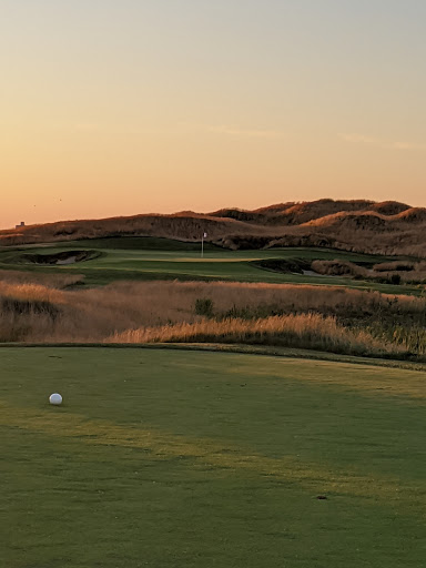 Public Golf Course «Trump Golf Links, Ferry Point», reviews and photos, 500 Hutchinson River Pkwy, Bronx, NY 10465, USA