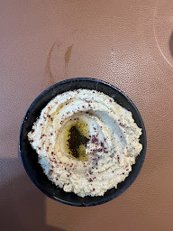 Photo n°74 de Hadramaout - Le Restaurant Yemenite Champs Elysées à Paris ()