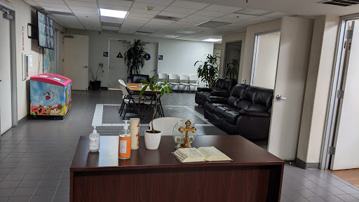 Used Car Dealer «Paramount Auto Center», reviews and photos, 11221 Paramount Blvd, Downey, CA 90241, USA