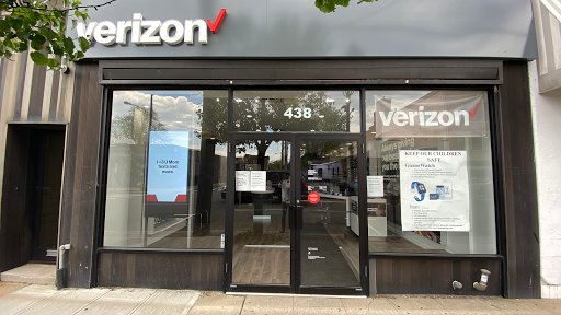 Verizon Wireless Central Avenue, 498 Central Ave, Cedarhurst, NY 11516, USA, 