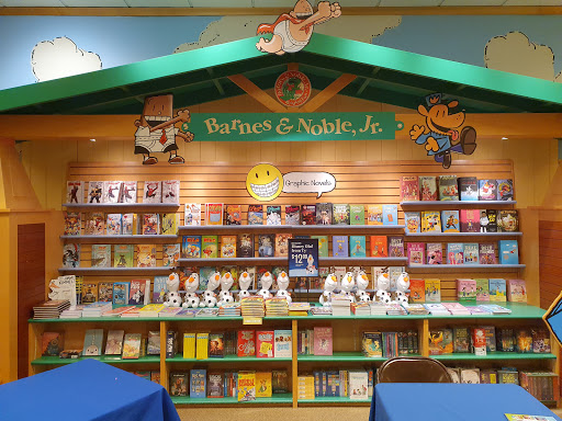Book Store «Barnes & Noble», reviews and photos, 65 E Marketview Dr, Champaign, IL 61820, USA