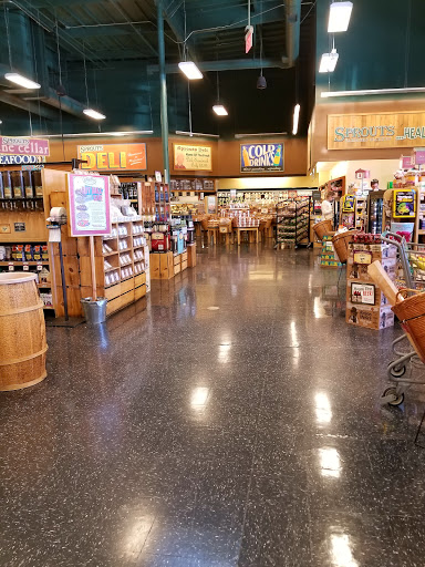 Health Food Store «Sprouts Farmers Market», reviews and photos, 21821 Ventura Blvd, Woodland Hills, CA 91364, USA