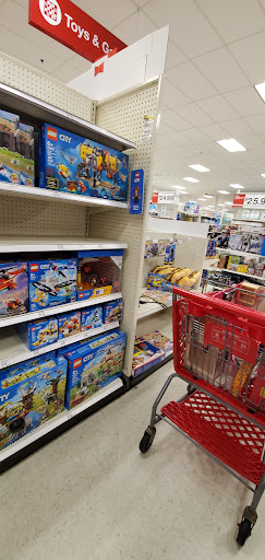 Department Store «Target», reviews and photos, 26650 Ford Rd, Dearborn Heights, MI 48127, USA