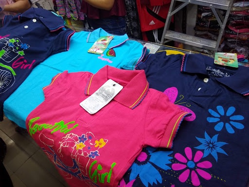 Tiendas para comprar camisetas manga larga mujer Bucaramanga