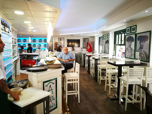 Información y opiniones sobre Taberna Porta Gayola de Córdoba