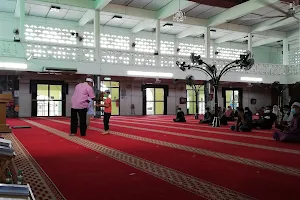 Masjid Jamek Sultan Hishamuddin image