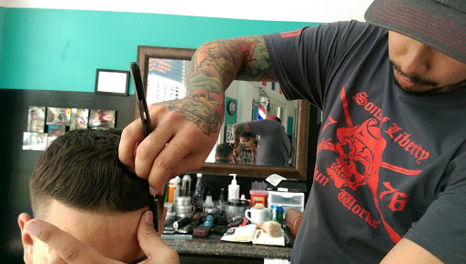 Barber Shop «American barbershop», reviews and photos, 1241 W French Pl, San Antonio, TX 78201, USA