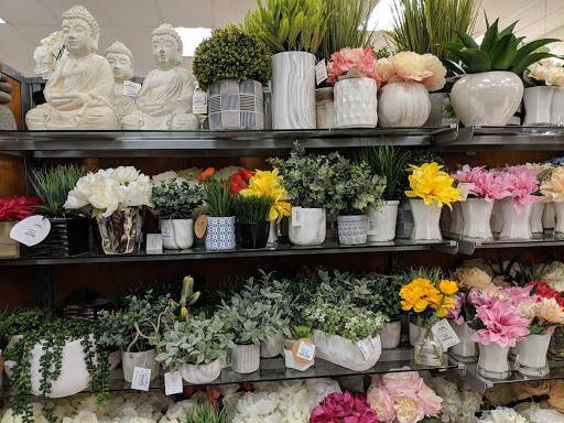 Clothing Store «Ross Dress for Less», reviews and photos, 3900 Sisk Rd, Modesto, CA 95356, USA