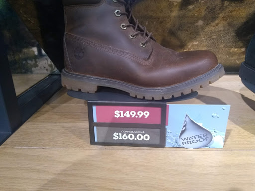 Shoe Store «Timberland Factory Store», reviews and photos, 1 Outlet Blvd #488, Wrentham, MA 02093, USA