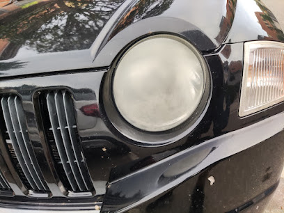 Tallers J. Santiago, Taller de automóviles en Lérida – Lérida