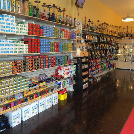 Tobacco Shop «Highway 420 Smoke Shop», reviews and photos, 1480 Southfield Rd, Lincoln Park, MI 48146, USA