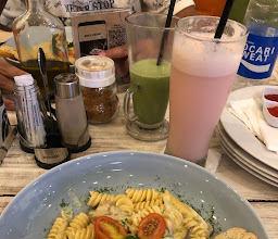 Pikali coffee and kitchen photo