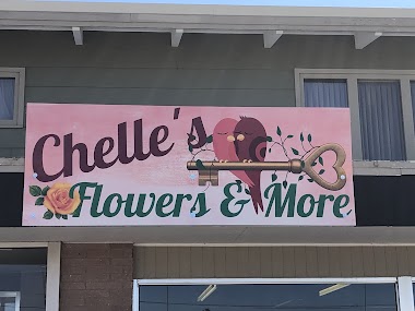 Chelle'S Flowers & More