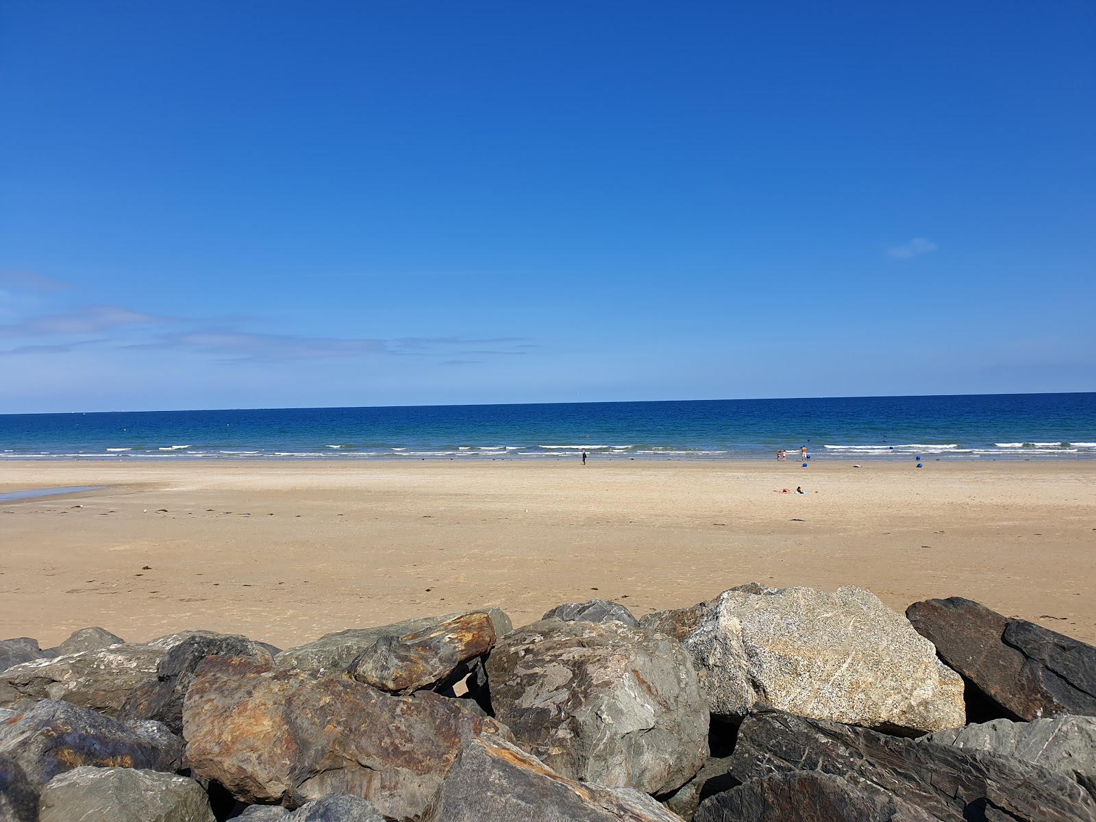 Plage des Rosaires'in fotoğrafı çok temiz temizlik seviyesi ile
