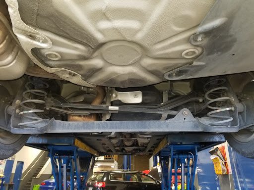 Auto Repair Shop «Autohaus Bayern», reviews and photos, 10925 SW Beaverton Hillsdale Hwy, Beaverton, OR 97005, USA