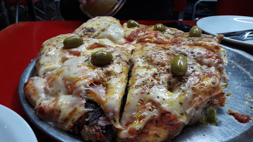 Pizzas De Un Ricón de la Boca - Mercado Central