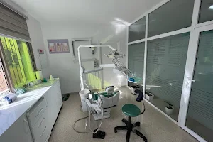 Centre Dentaire Hay Mohammedi - Dr Issam Chihrar - dentiste agadir image