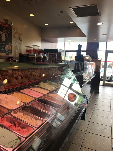 Ice Cream Shop «Cold Stone Creamery», reviews and photos, 2449 Prince William Pkwy, Woodbridge, VA 22192, USA