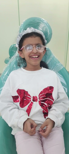 Opinii despre AJ Smile Dental Complex în الدمام - طبيب أسنان