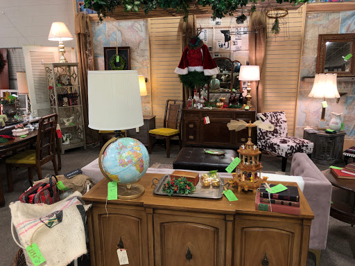 Thrift Store «Ditto Upscale Resale», reviews and photos, 571 E 8th St, Holland, MI 49423, USA