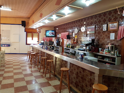 Bar Restaurante Lorena. - C. Zacatín, 23, 16120 Valera de Abajo, Cuenca, Spain