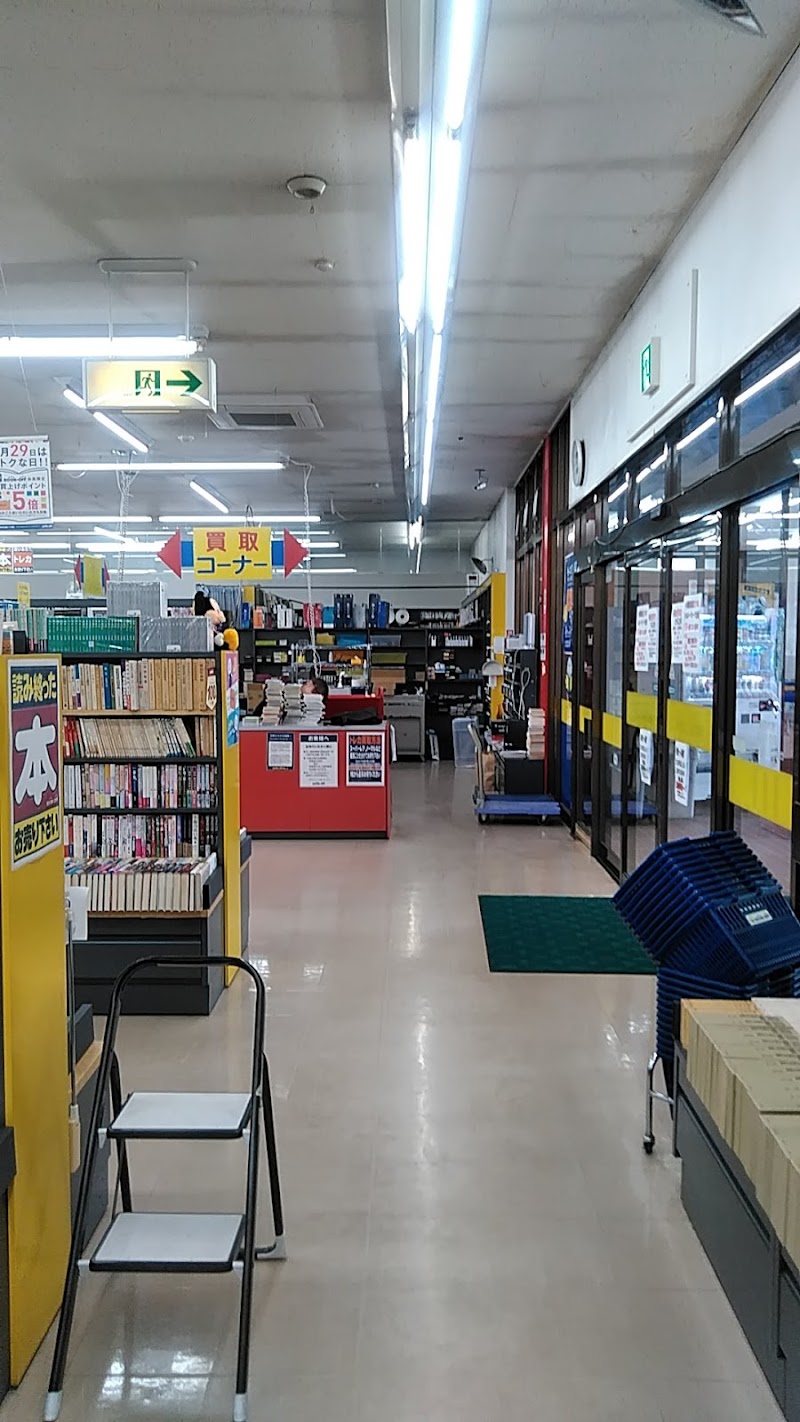 Bookoff Plus 小諸西原店 長野県小諸市丙 古本屋 書店 グルコミ