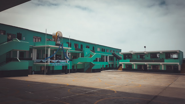 Colegio San Vicente De Paul Mollendo - Escuela