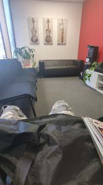 Federal Way School of Music - Photo 3 - Car repair in Federal Way, WA, Bellevue