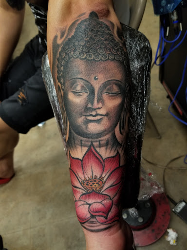 Tattoo Shop «Aztec Ink», reviews and photos, 8920 North Fwy, Houston, TX 77037, USA