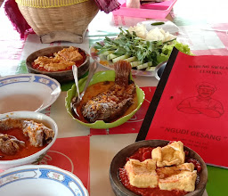 Warung Lesehan swalayan Ngudi Gesang photo