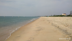 Zdjęcie Sayalkudi Beach z przestronna plaża