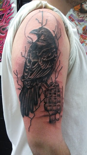 Tattoo Shop «One Love Tattoos», reviews and photos, 903 N Austin Ave, Georgetown, TX 78626, USA