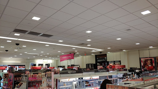 Hair Salon «Ulta Beauty», reviews and photos, 3350 W Friendly Ave, Greensboro, NC 27410, USA