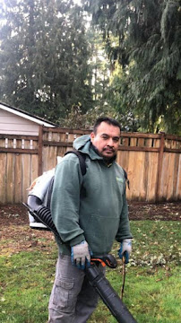 Luis Adrian Landscaping - Photo 3 - Car repair in Everett, WA, Marysville