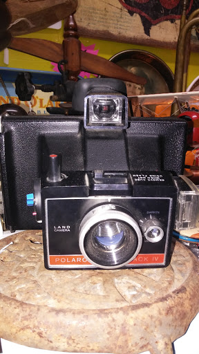 Thrift Store «OddBalls Nifty Thrift», reviews and photos, 530 NE 13th St, Fort Lauderdale, FL 33304, USA