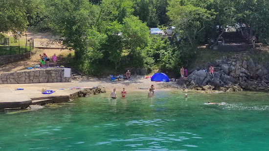 Uvala Cavlena Beach