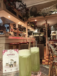 Photo n°11 de Cafe Blanchet Paris à Paris ()