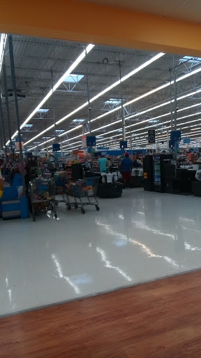 Department Store «Walmart Supercenter», reviews and photos, 2200 Brookmeade Dr, Columbia, TN 38401, USA