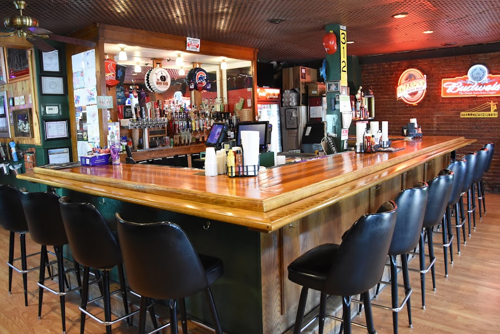 The Wood Duck Bar and Grill 62626