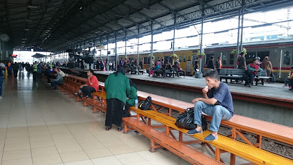 Jatinegara Station