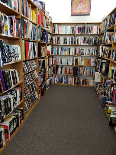 Book Store «Half Price Books», reviews and photos, 3185 Princeton Rd, Hamilton, OH 45011, USA