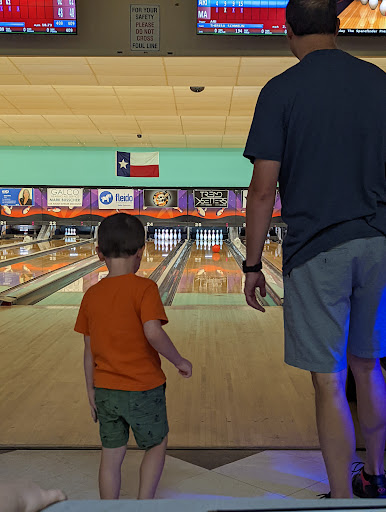 Bowling Alley «Emerald Bowl», reviews and photos, 9307 Boone Rd, Houston, TX 77099, USA