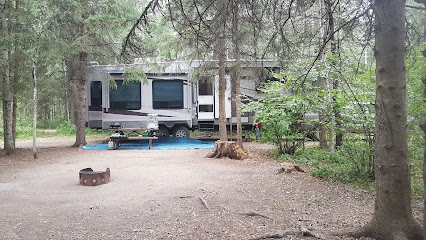 Cross Lake Provincial Park - Campground