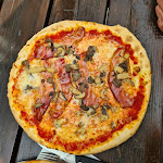 Photo n°2 de l'avis de Martina.i fait le 22/06/2022 à 19:35 sur le  Pizzeria Brückenwirt à St. Leonhard in Passeier